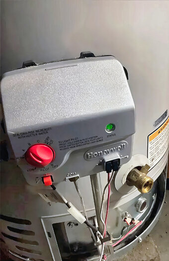 https://balcattahotwater.com.au/uploads/2025/06/electric-hot-water-system-76652.jpg