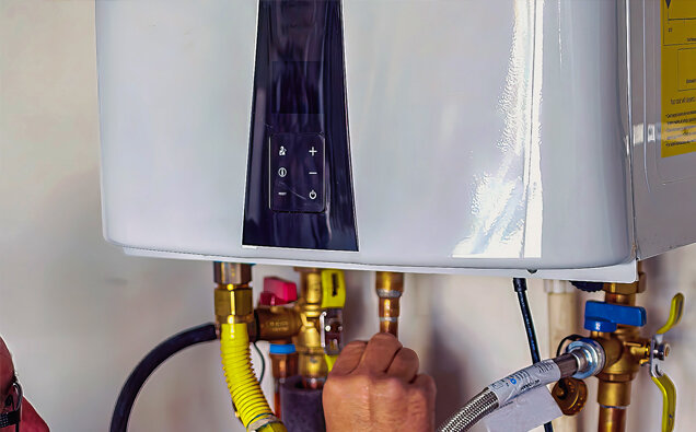 https://balcattahotwater.com.au/uploads/2025/06/hot-water-16155.jpg