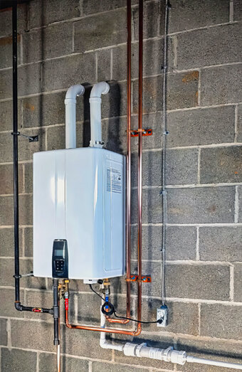 https://balcattahotwater.com.au/uploads/2025/06/hot-water-61206.jpg