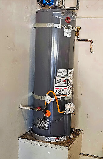https://balcattahotwater.com.au/uploads/2025/06/hot-water-95452.jpg