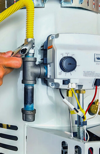 https://balcattahotwater.com.au/uploads/2025/06/hot-water-installs-36607.jpg