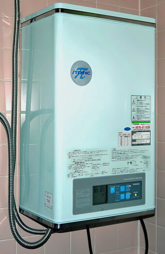 https://balcattahotwater.com.au/uploads/2025/06/instant-hot-water-systems-65441.jpg